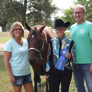 Meet your Posher, Lainey